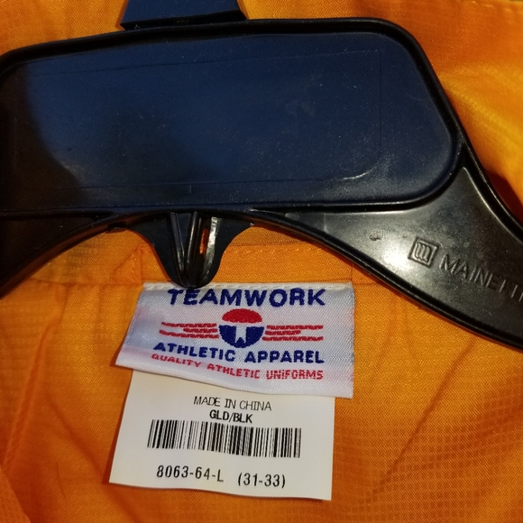 **NEW** no tags kids bright yellow team wind break - Picture 6 of 7